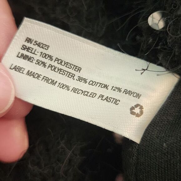 Gap Black Fuzzy Cap Sleeve Sequin Sweater Size Medium - Picture 11 of 11